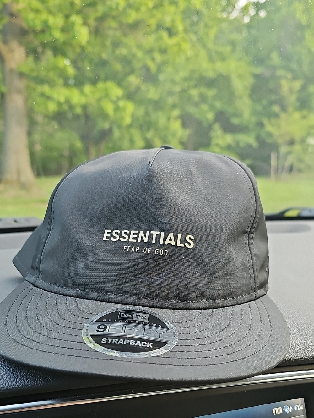 Fear of God ESSENTIALS Black Strapback Hat